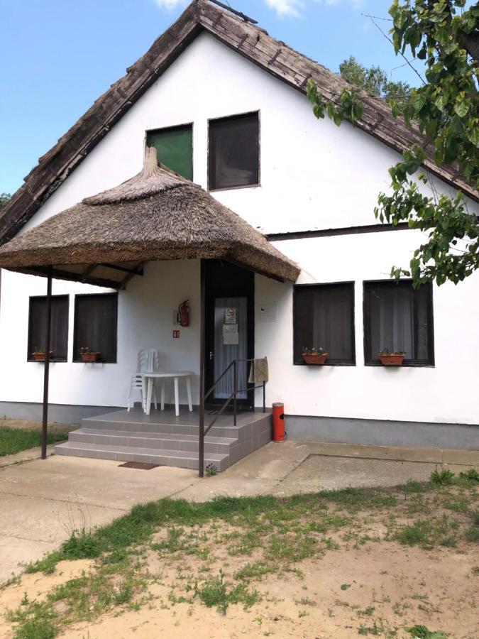 Patkos MotelTiszafüred エクステリア 写真