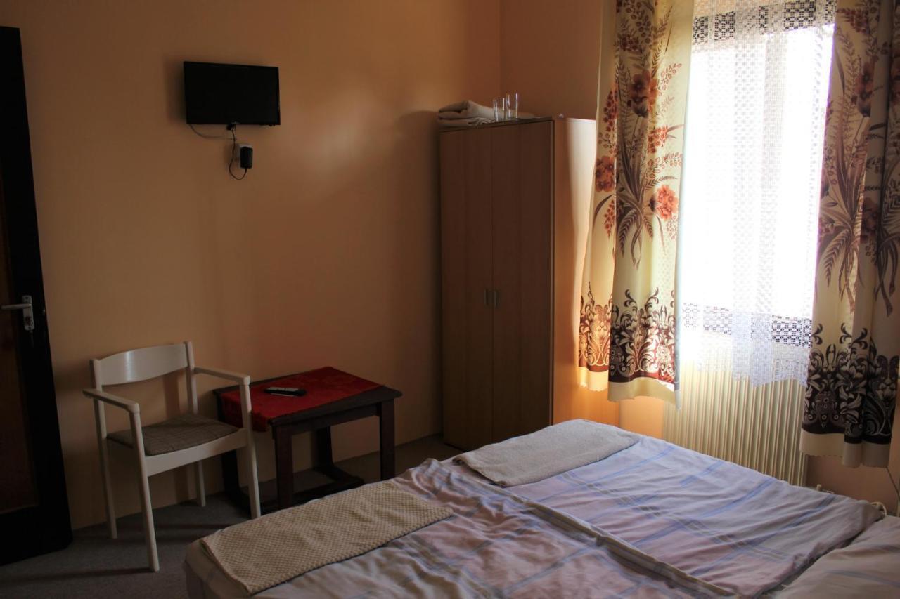 Patkos MotelTiszafüred エクステリア 写真